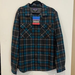 NWT Patagonia Gerard LS shirt - Large
